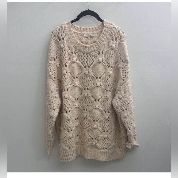 Stitch And Feather Sweaters - Stitch & Feather knit sweater